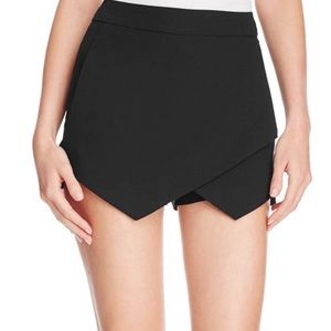 DO+BE Envelope Skort